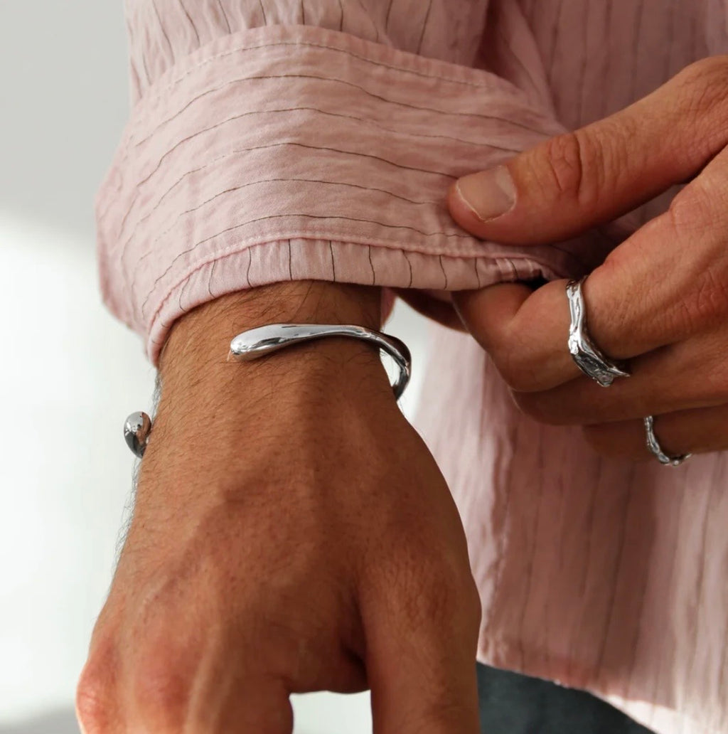 Curve Pen | Bracelet